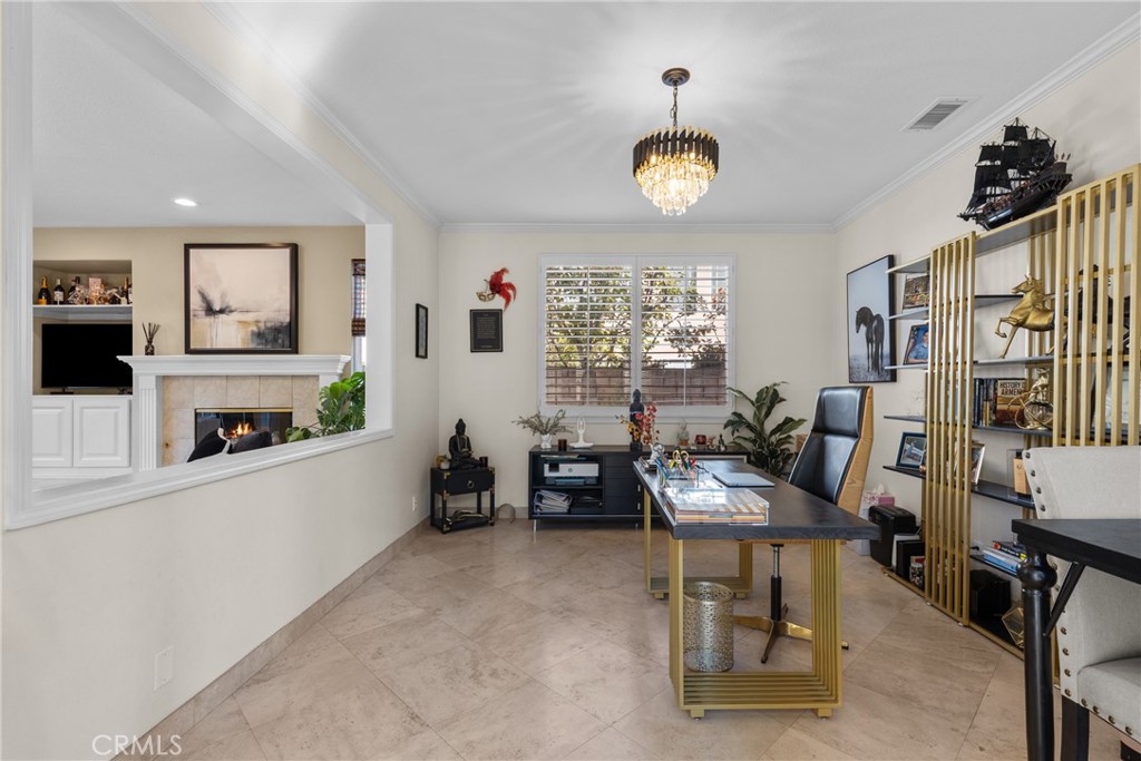 MLS #SR25257183 image #5