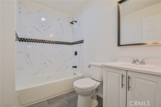 Detail Gallery Image 16 of 31 For 9504 S Main, Los Angeles,  CA 90003 - 2 Beds | 2 Baths