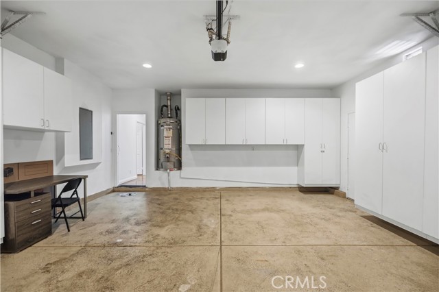 Image 46 of 60 For 2163 Summerset