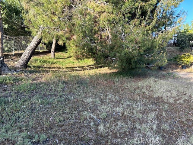 4644 La Canada Road, Fallbrook CA: https://media.crmls.org/medias/c2f32339-2232-461a-9710-5b32123e69af.jpg