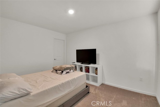 2032 Gatlin Court, Olivehurst CA: https://media.crmls.org/medias/c2f35bd4-fe42-4bc3-8587-7039bcf6cc44.jpg