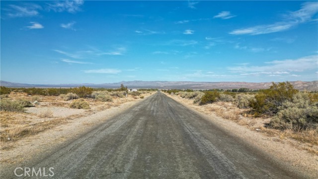 10313 E Lake Road, Cantil, California 93519, ,Land,For Sale,10313 E Lake Road,CRND23186331