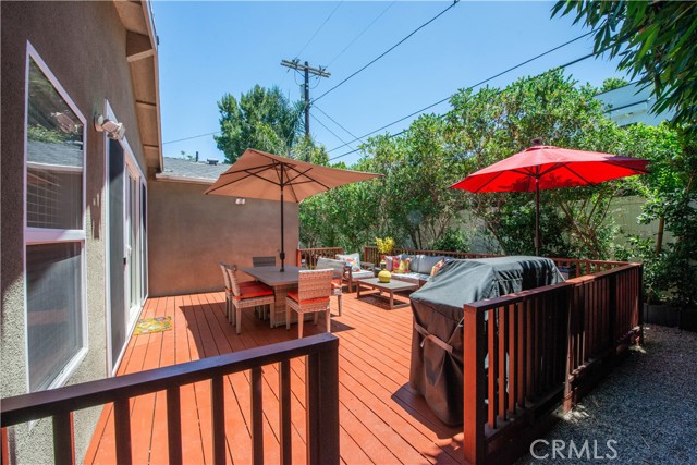 Detail Gallery Image 35 of 45 For 18016 Collins St, Encino,  CA 91316 - 4 Beds | 3/1 Baths