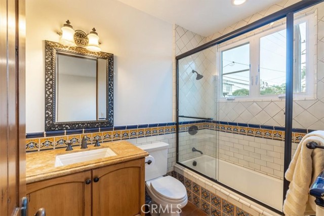 1063 Avenue C, Redondo Beach, California 90277, 6 Bedrooms Bedrooms, ,6 BathroomsBathrooms,Residential,Sold,Avenue C,SB22220344