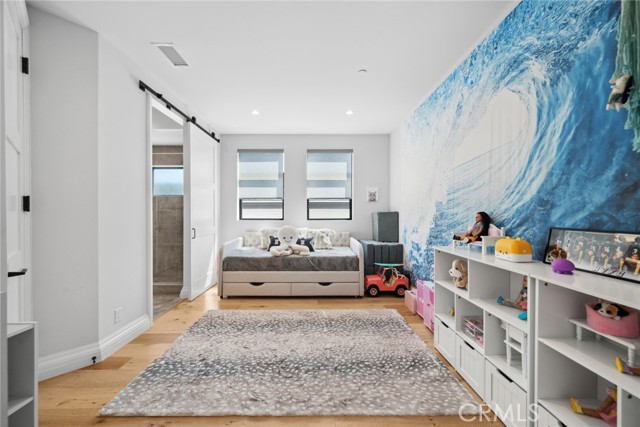 16891 11th Street, Sunset Beach CA: https://media.crmls.org/medias/c2f4c1f9-3680-4ef8-9ebc-c76ec082b811.jpg