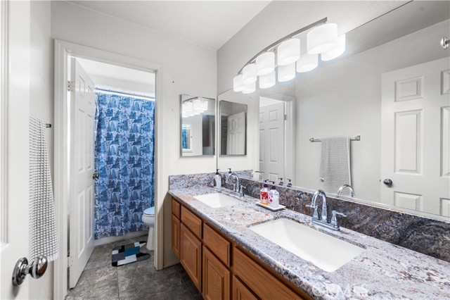 3410 Genoa Place, Palmdale CA: https://media.crmls.org/medias/c2f85bd8-c406-4e7a-8594-03172a856f28.jpg