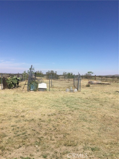 Detail Gallery Image 20 of 22 For 10345 E Palmdale, Littlerock,  CA 93591 - 2 Beds | 1 Baths