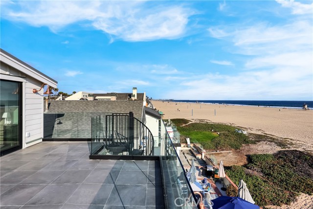 7210 W. Oceanfront, Newport Beach CA: https://media.crmls.org/medias/c2f87bd7-98c8-41ec-9bb4-f0f5c89c2e79.jpg