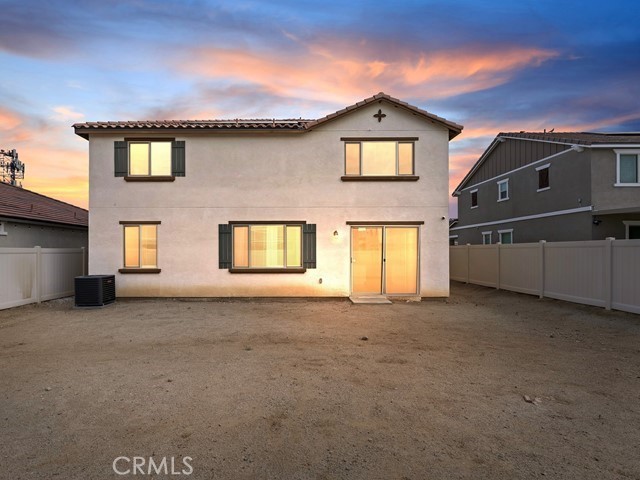 Detail Gallery Image 2 of 39 For 29553 Tulipwood St, Menifee,  CA 92584 - 5 Beds | 3 Baths
