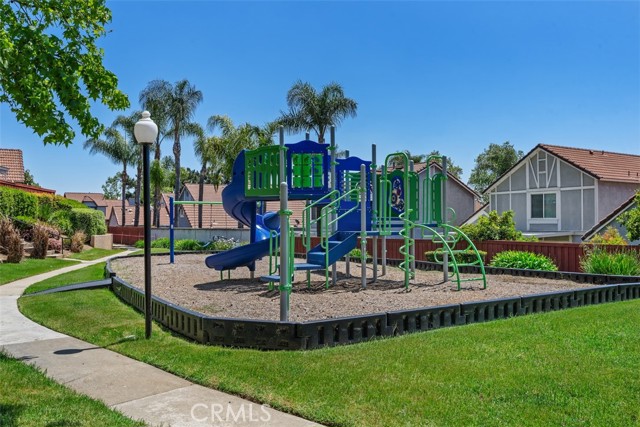 Detail Gallery Image 23 of 32 For 9778 Caldaro St, Rancho Cucamonga,  CA 91737 - 3 Beds | 2 Baths