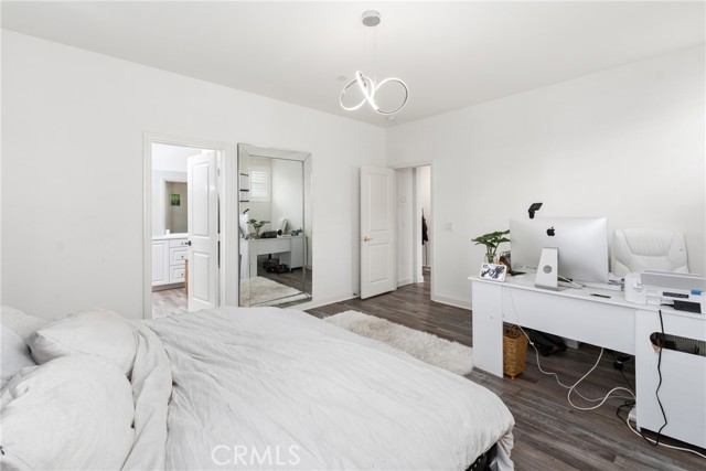 3645 E Delight Paseo, Ontario CA: https://media.crmls.org/medias/c2f8f9ec-07f6-47c1-b99e-cc24af32c6be.jpg