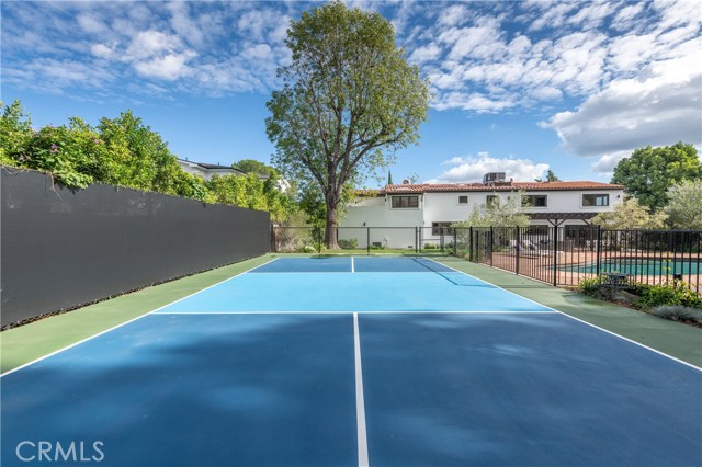 Detail Gallery Image 36 of 45 For 17153 Adlon Rd, Encino,  CA 91436 - 5 Beds | 5/1 Baths