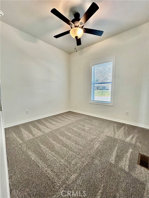 Detail Gallery Image 15 of 34 For 1536 S State St #80,  Hemet,  CA 92543 - 3 Beds | 2 Baths