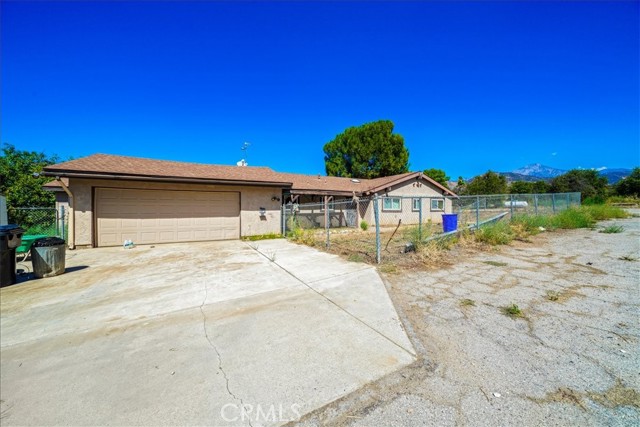 31919 FLORIDA Avenue, Mentone CA: https://media.crmls.org/medias/c2fe794c-60b8-491c-af6b-49890547f4d5.jpg