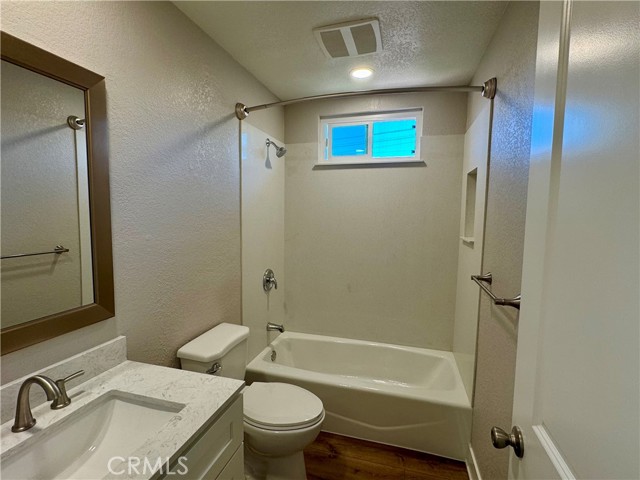 Detail Gallery Image 9 of 14 For 9156 Burke #10,  Pico Rivera,  CA 90660 - 2 Beds | 1 Baths