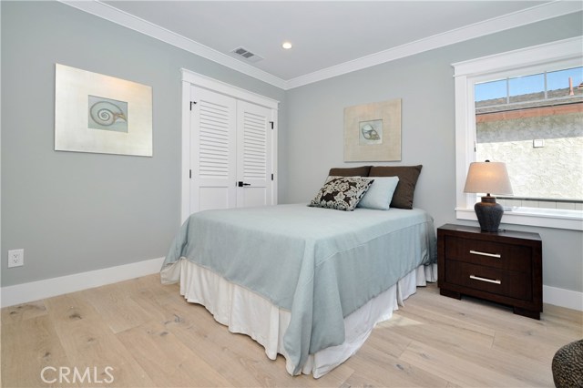1026 Avenue D, Redondo Beach, California 90277, ,Residential Income,Sold,Avenue D,PV18007736