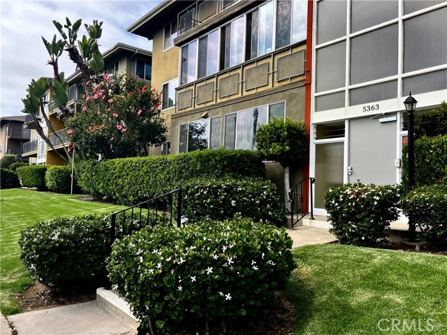 5363 La Jolla Boulevard, La Jolla CA: https://media.crmls.org/medias/c30005f7-2cfd-40c5-9304-85b73d01fd95.jpg
