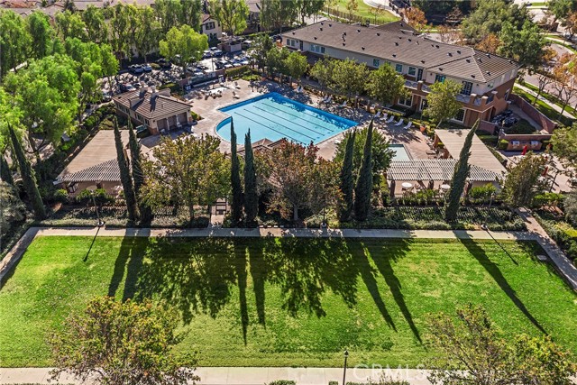 15740 Agave Avenue, Chino CA: https://media.crmls.org/medias/c30062be-2e2c-4fda-8416-71d4cb85f6f4.jpg