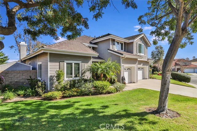 11583 Flowerwood Court, Moorpark CA: https://media.crmls.org/medias/c3008b4c-b8df-40a8-ab6d-524d45ff245f.jpg