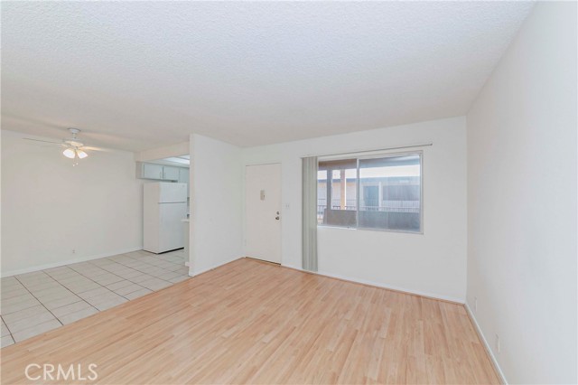 Detail Gallery Image 7 of 37 For 2501 W Redondo Beach Bld #317,  Gardena,  CA 90249 - 1 Beds | 1 Baths