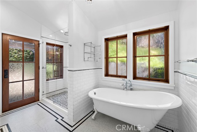 Detail Gallery Image 20 of 30 For 274 Wave St, Laguna Beach,  CA 92651 - 3 Beds | 2 Baths