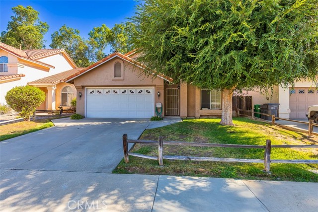 24646 Leafwood Drive, Murrieta CA: https://media.crmls.org/medias/c302894c-87e9-41ab-9b8b-ee843f7e8040.jpg
