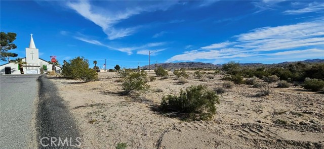 Detail Gallery Image 9 of 11 For 800 Utah Trl., Twentynine Palms,  CA 92277 - – Beds | – Baths