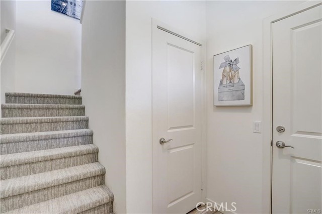 44 Hoya Street, Rancho Mission Viejo CA: https://media.crmls.org/medias/c302f695-2c6d-47dd-a49e-2326a1c8598c.jpg