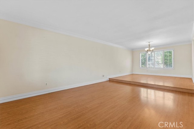 10586 Ring Ave, Rancho Cucamonga CA: https://media.crmls.org/medias/c30302f1-2513-49be-a27b-fe0b55a43d2d.jpg