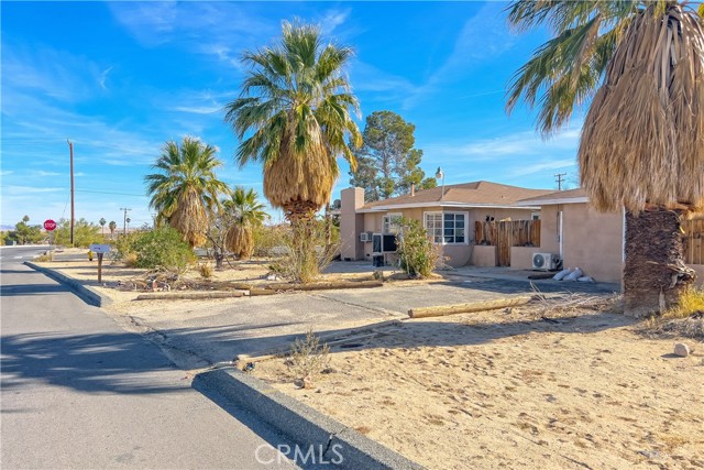 Detail Gallery Image 14 of 25 For 6038 Bagley Ave, Twentynine Palms,  CA 92277 - – Beds | – Baths