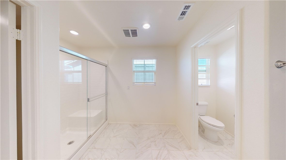 Detail Gallery Image 18 of 36 For 165 Linden Ct, Perris,  CA 92571 - 3 Beds | 2/1 Baths