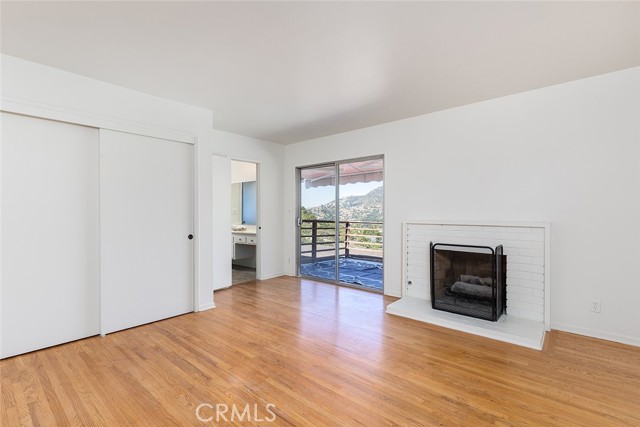 Detail Gallery Image 13 of 23 For 2015 Parcher Pl, Glendale,  CA 91206 - 5 Beds | 3 Baths