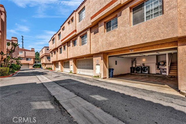 3101 Plaza Del Amo, Torrance CA: https://media.crmls.org/medias/c30405ae-fa64-4289-b3af-d5e87f7d868a.jpg