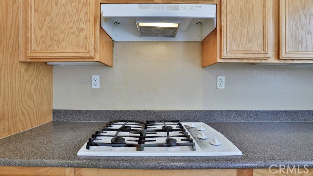 1765 Yvonne Court, Riverside CA: https://media.crmls.org/medias/c3042d72-aa49-4ced-9c8e-60c4c924148a.jpg
