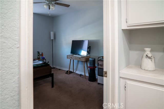 1454 Cresta, Corona CA: https://media.crmls.org/medias/c3049ddb-b4ed-43c9-a5d0-50f94d23ee3d.jpg