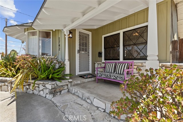 1742 253rd Street, Lomita CA: https://media.crmls.org/medias/c3054d45-cec5-4f01-9167-0f6637d99912.jpg