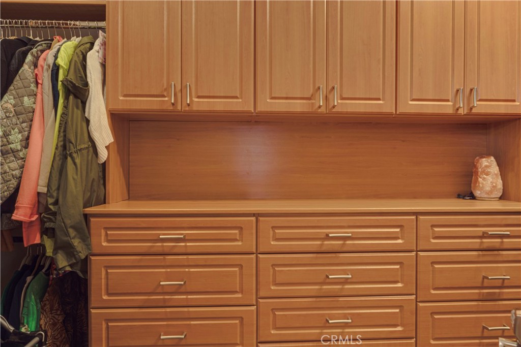 MLS #IV25215680 image #37