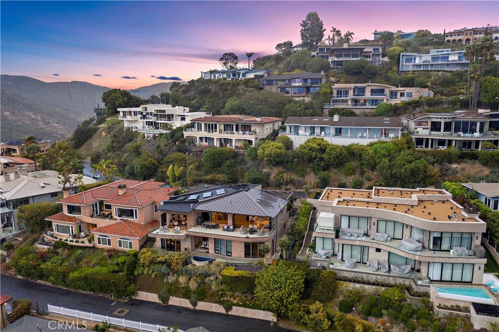 C3065ce8 E068 43c4 A00d 7ae96ef6bfd3