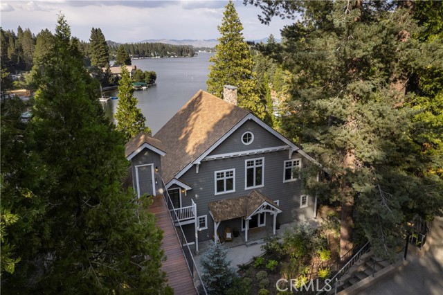 Detail Gallery Image 3 of 51 For 27369 North Bay Rd, Lake Arrowhead,  CA 92352 - 4 Beds | 3/1 Baths