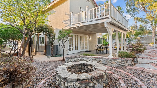 14981 Daisy Circle, Fontana CA: https://media.crmls.org/medias/c307b6f7-8a37-49c3-80fd-fa12f34e09b3.jpg