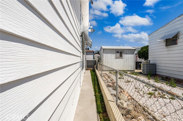 Detail Gallery Image 30 of 36 For 4095 Fruit, La Verne,  CA 91750 - 2 Beds | 2 Baths