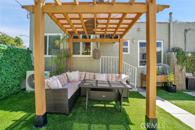 Detail Gallery Image 27 of 38 For 1301 S Hudson Ave, Los Angeles,  CA 90019 - 2 Beds | 2 Baths
