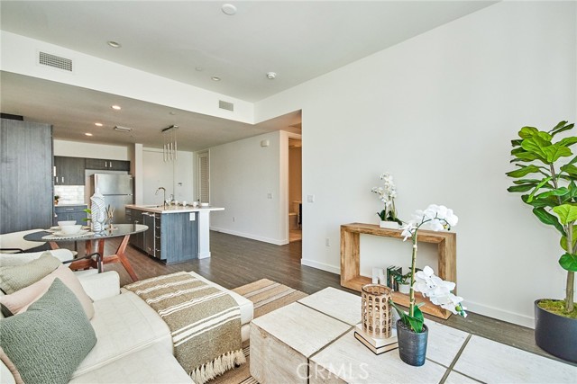 Detail Gallery Image 11 of 41 For 4140 Glencoe Ave #406,  Marina Del Rey,  CA 90292 - 2 Beds | 2 Baths