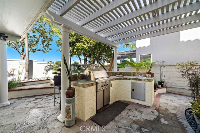 Detail Gallery Image 41 of 56 For 7135 Ashley Dr, Huntington Beach,  CA 92648 - 5 Beds | 3 Baths