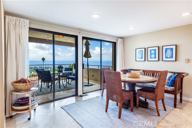 Detail Gallery Image 14 of 43 For 1344 via Romero, Palos Verdes Estates,  CA 90274 - 4 Beds | 4/1 Baths