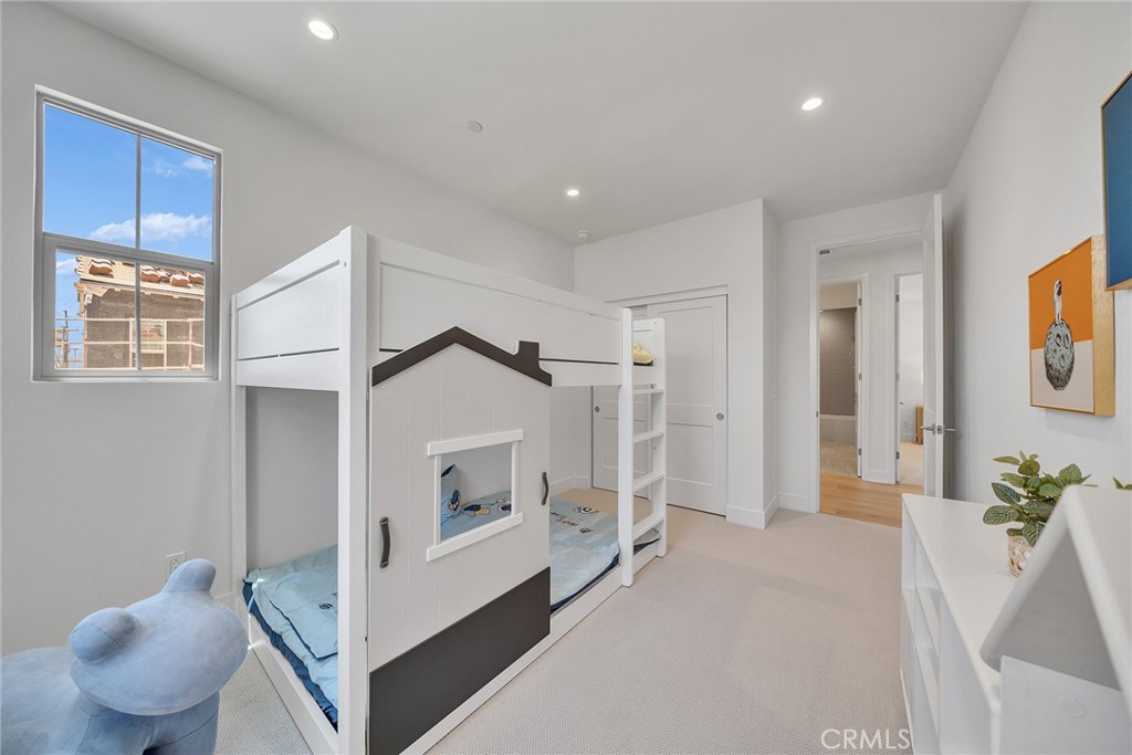 C30cf368 D2e4 4a5a 99e7 3d2131e24418