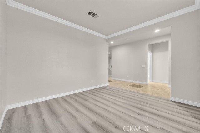 Detail Gallery Image 6 of 39 For 9058 Chimney Rock Ave, Hesperia,  CA 92344 - 4 Beds | 3 Baths