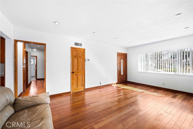 Detail Gallery Image 7 of 26 For 713 N Orcutt, Montebello,  CA 90640 - 4 Beds | 2 Baths