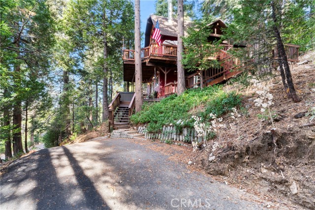 Detail Gallery Image 39 of 45 For 534 W Victoria Ct, Lake Arrowhead,  CA 92352 - 4 Beds | 3 Baths