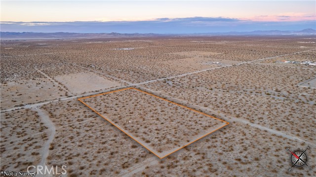 3 Sandstone Rd, Phelan CA: https://media.crmls.org/medias/c30ea996-8e02-4fb7-ba2a-e83467a94875.jpg